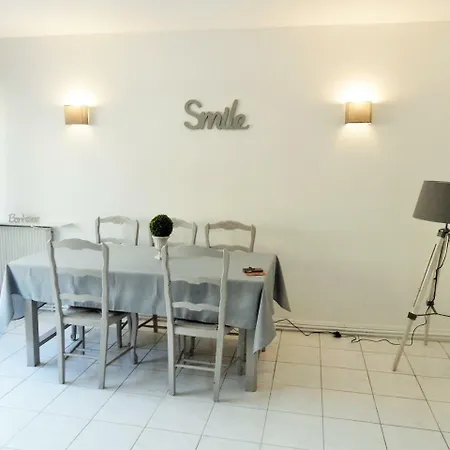 Apartament Centre Avec Parking *